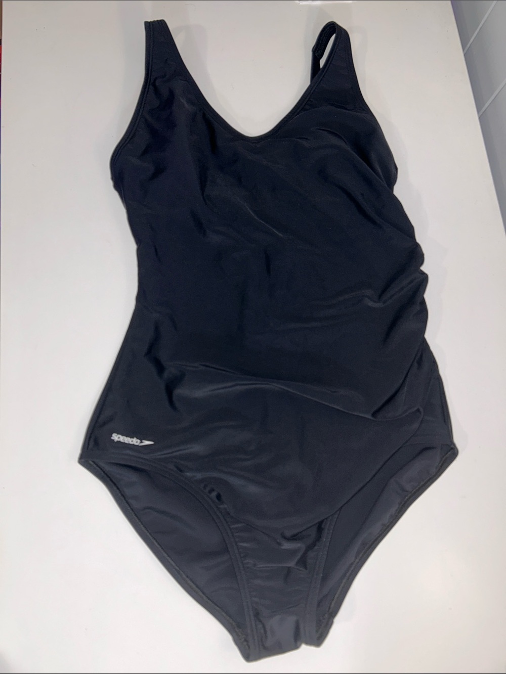 Speedo Women’s Ultraback One Piece Black V Swimsuit Size 12